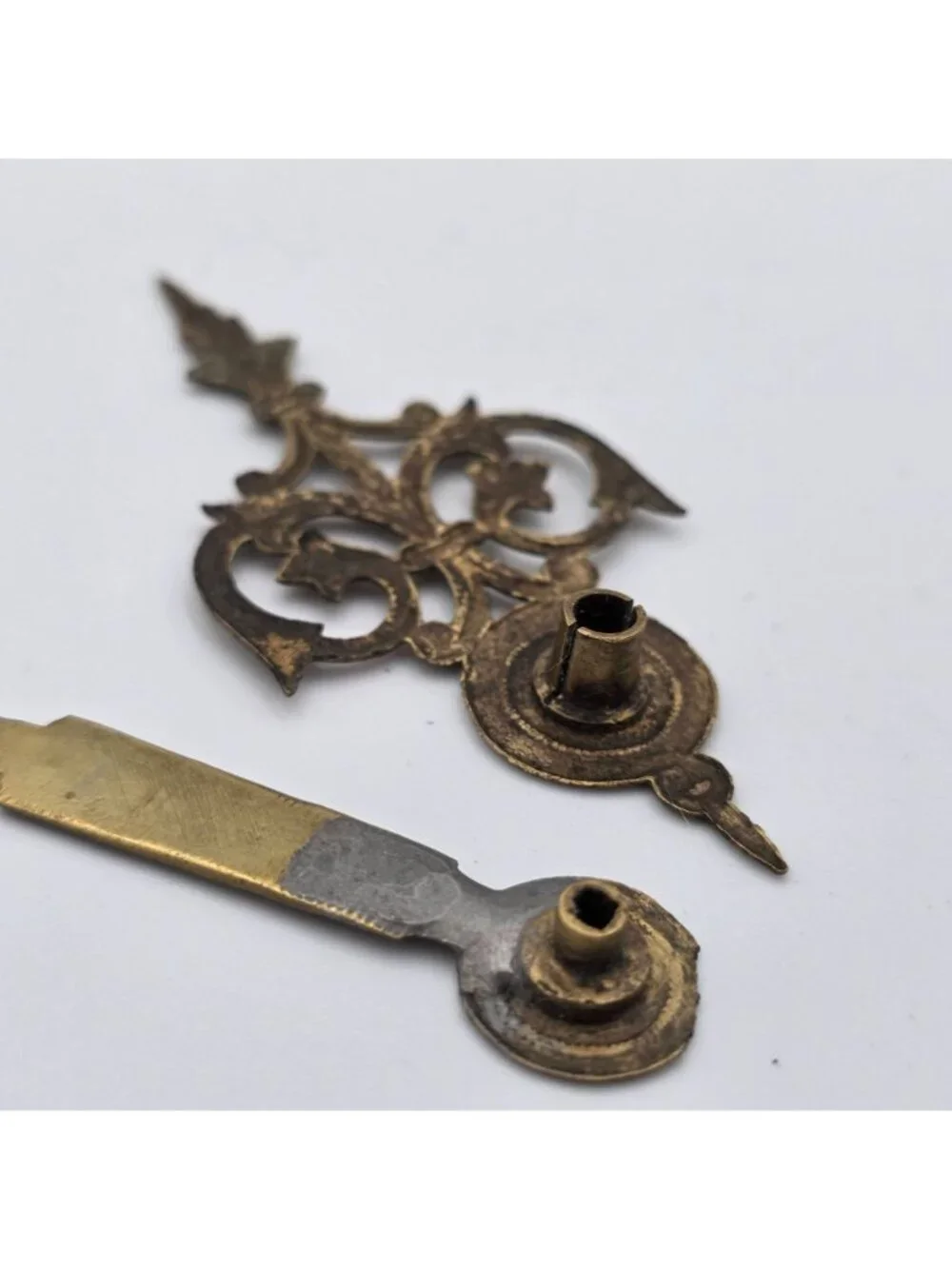 Antique Ornate Brass Clock Hands Set With Fleur-De-Lis Design 2-3/4